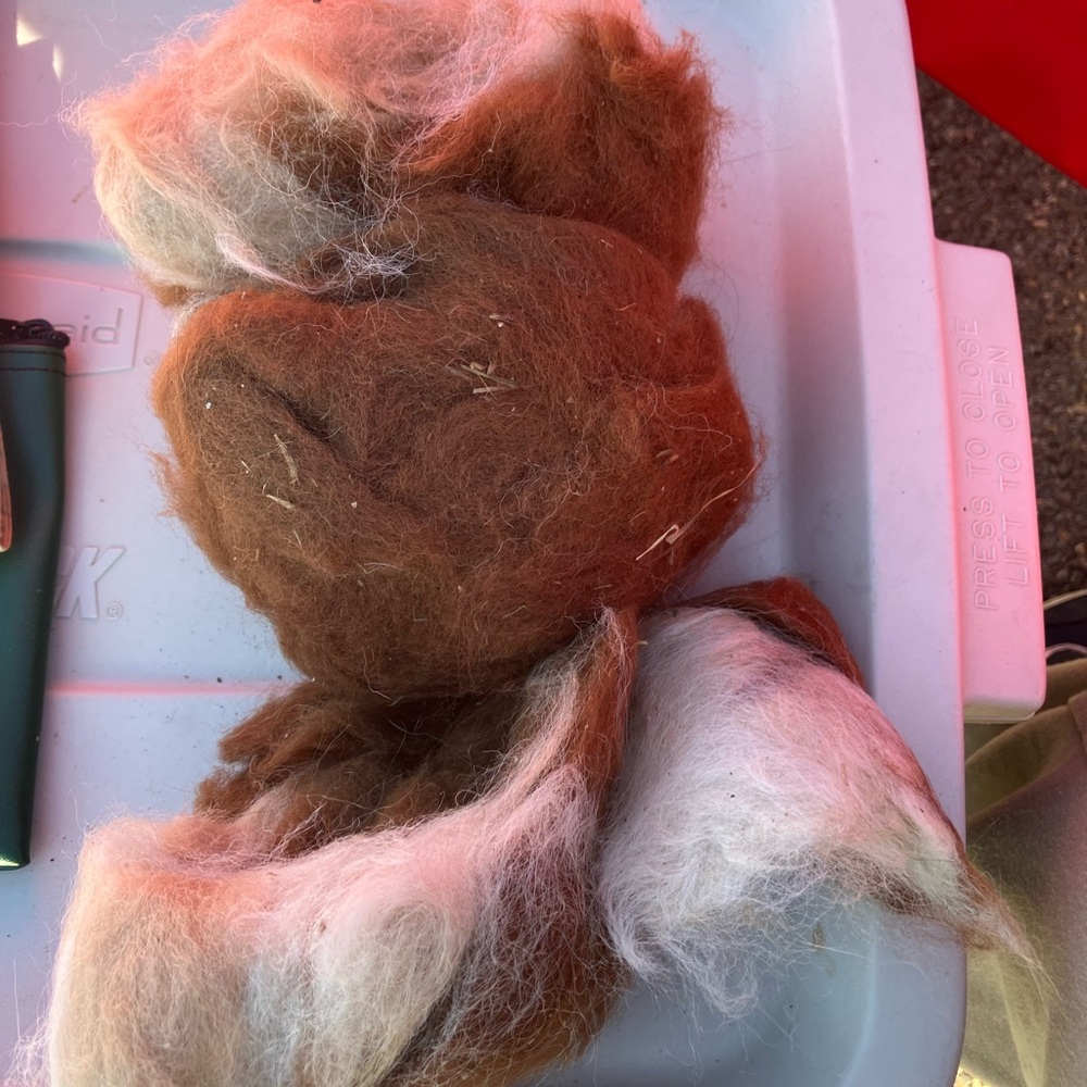 Alpaca Fiber - Picture 2 of 2